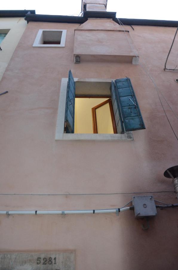 Casa Di Sam, البندقية المظهر الخارجي الصورة