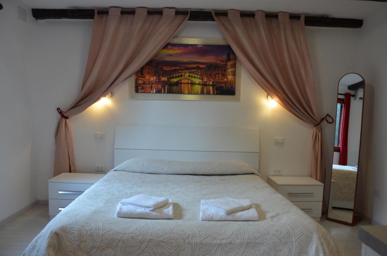 Casa Di Sam, البندقية المظهر الخارجي الصورة